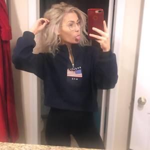 Meet your Posher, Maddie